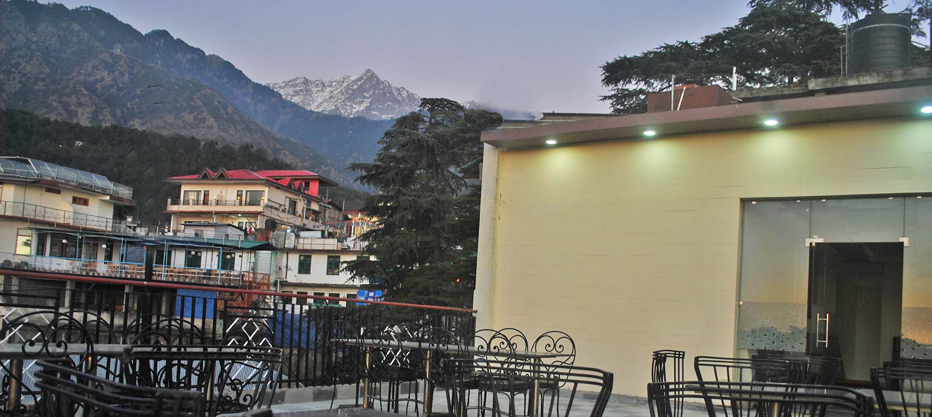 Hotel Sapphire mcleodganj best hotel rooms in Mcleodganj, Dharamshala